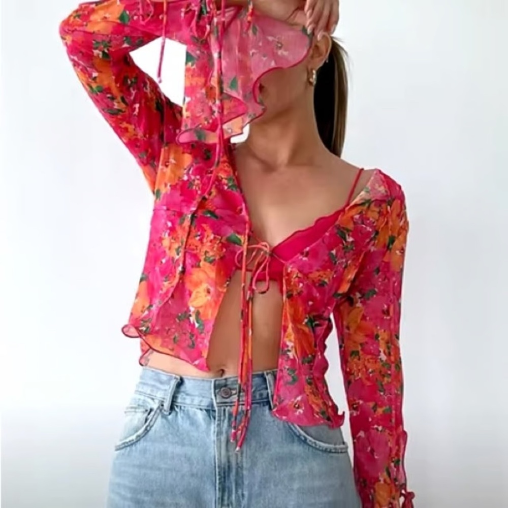 RUMORED East End Top
